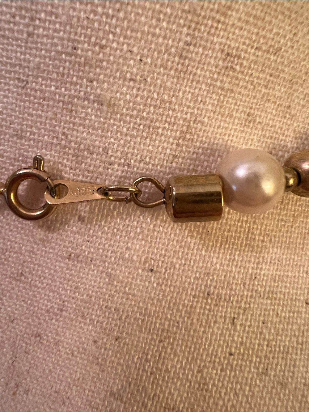 Vintage Signed Korea Classic Gold and Pearl Long Necklace - Picture 10 of 10